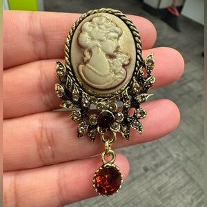 Vintage Gold Cameo Brooch with Brown Accents